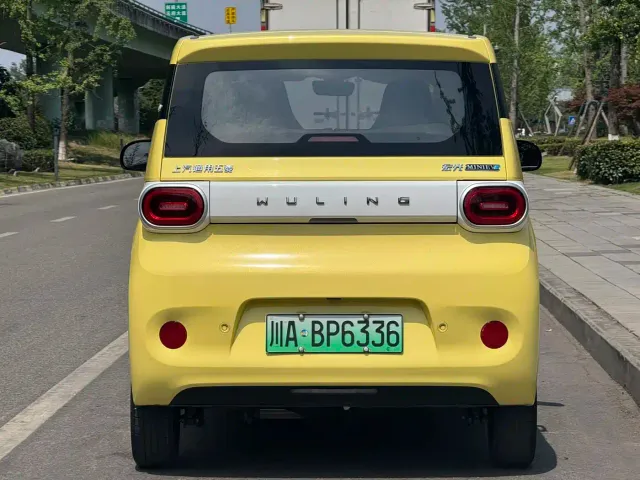 Wuling Hongguang Mini EV — Фото автомобиля 5