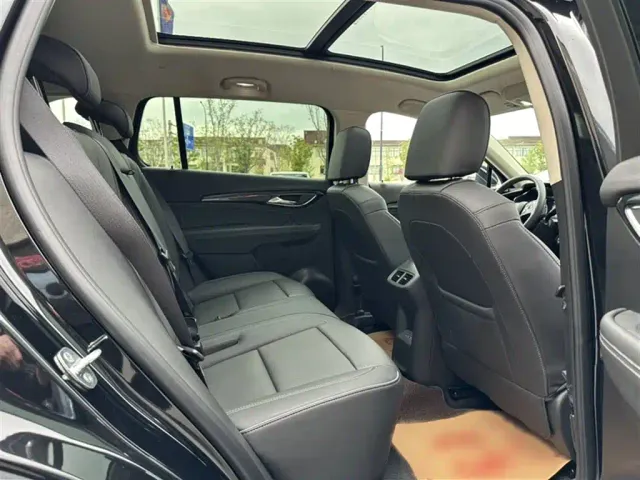 Buick Envision Plus — Фото автомобиля 14