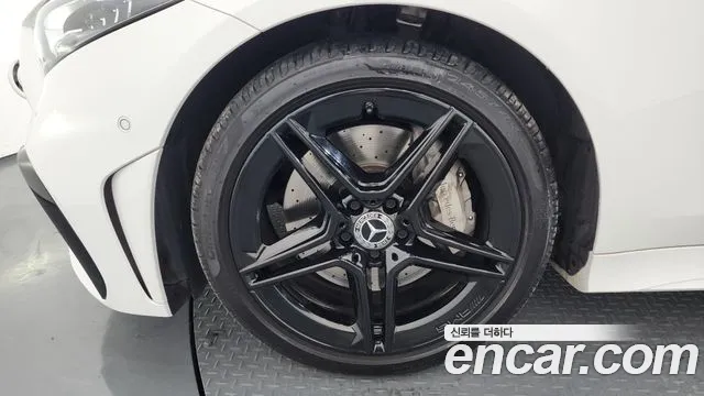 Mercedes-Benz CLS-Class — Фото автомобиля 5