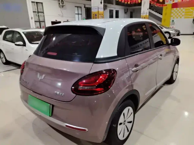 Wuling Bingo — Фото автомобиля 6