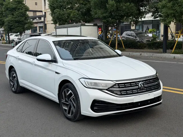 Volkswagen Sagitar — Фото автомобиля 3