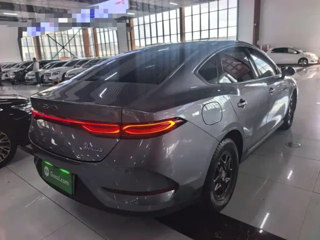 BYD Qin PLUS — Фото автомобиля 10