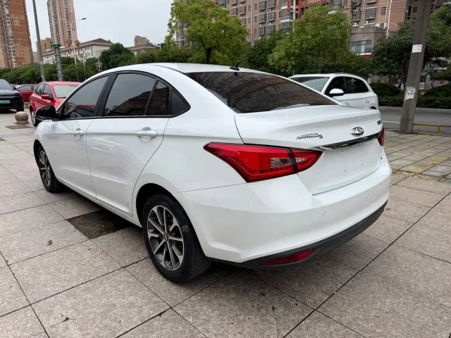 Chery Arrizo 5 — Фото автомобиля 9