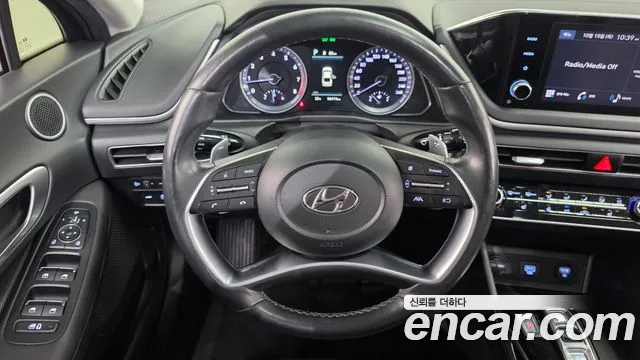 Hyundai Sonata — Фото автомобиля 20