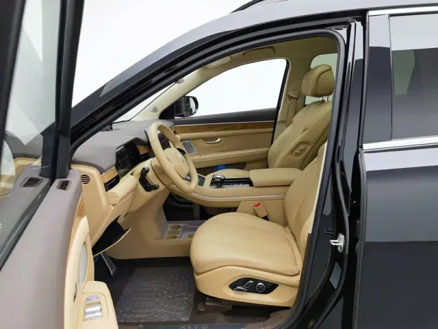 Aito M7 — Фото автомобиля 10