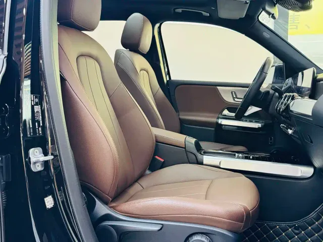 Mercedes-Benz GLB-Class — Фото автомобиля 12