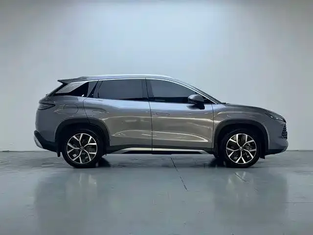 BYD Song L DM-i — Фото автомобиля 12