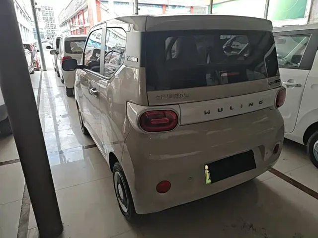 Wuling Hongguang Mini EV — Фото автомобиля 4