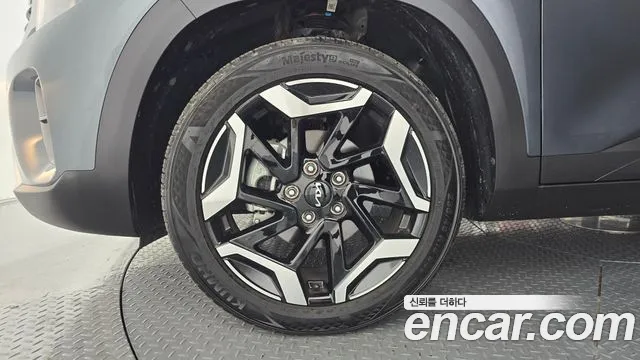 Kia Seltos Новый Seltos Бензин 2.0 2WD — Фото автомобиля 5