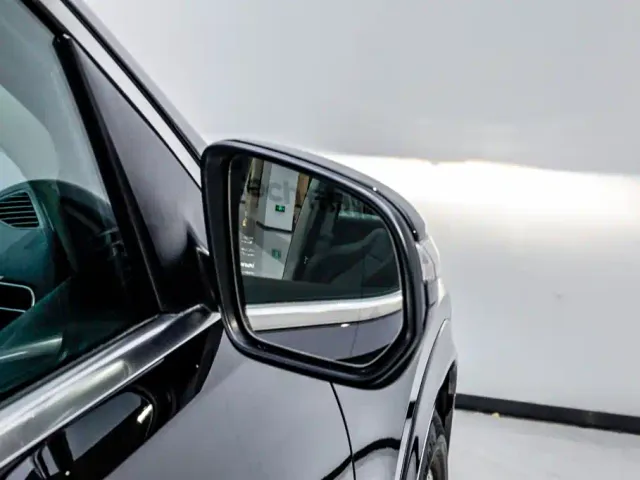 Mercedes-Benz GLE-Class — Фото автомобиля 26