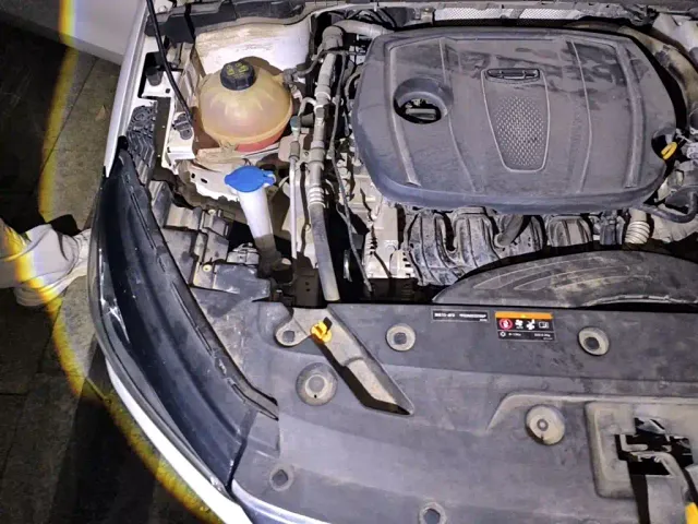 Geely Emgrand — Фото автомобиля 18