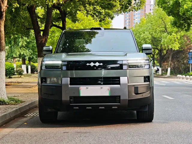 BYD FangChengBao Titanium 7 — Фото автомобиля 2