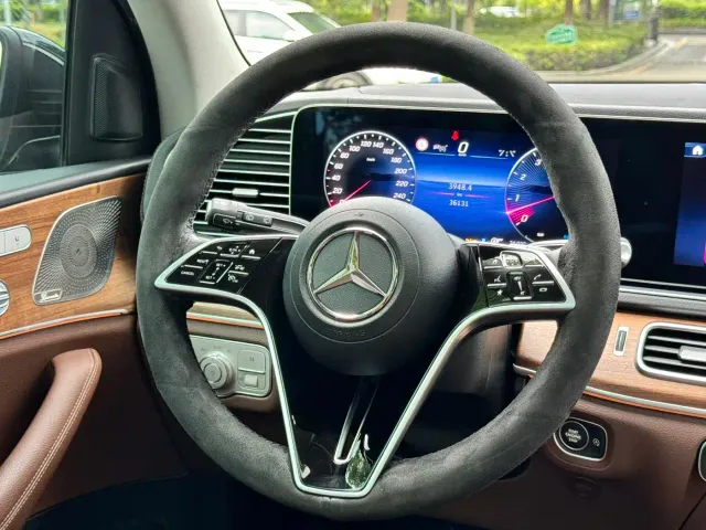 Mercedes-Benz GLE-Class — Фото автомобиля 7