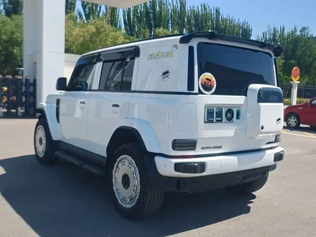 iCAR V23 — Фото автомобиля 7