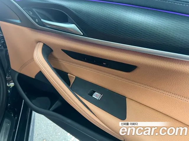BMW 5-Series — Фото автомобиля 13