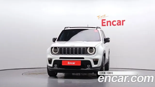Jeep Renegade — Фото автомобиля 3