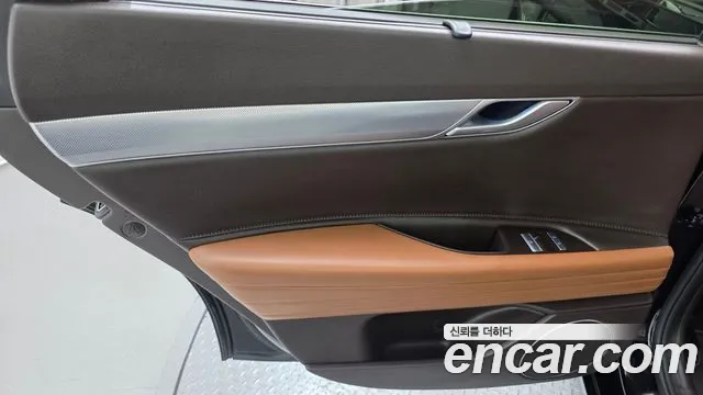 Genesis G80 RG3 — Фото автомобиля 25