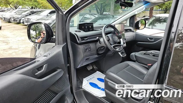 Hyundai Staria — Фото автомобиля 10