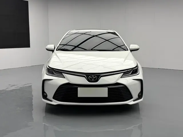 Toyota Corolla — Фото автомобиля 2