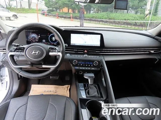Hyundai AVANTE Новый Avante (CN7) — Фото автомобиля 7