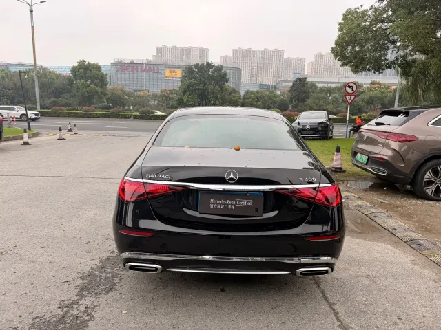 Mercedes-Benz Maybach S-Class — Фото автомобиля 16