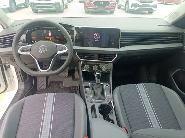 Volkswagen Sagitar — Фото автомобиля 9