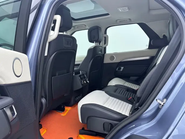 Land Rover Discovery — Фото автомобиля 11