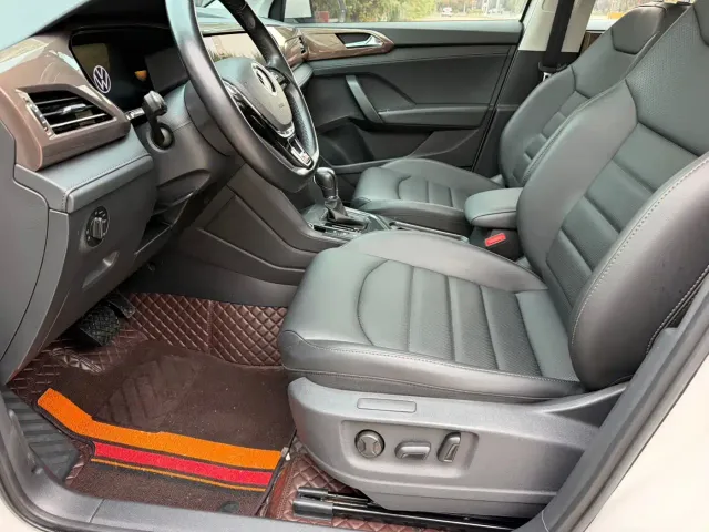 Volkswagen Tharu — Фото автомобиля 10