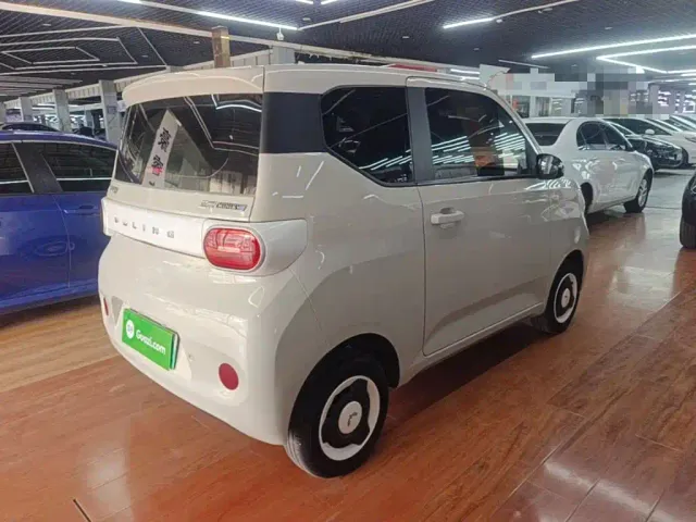 Wuling Hongguang Mini EV — Фото автомобиля 6