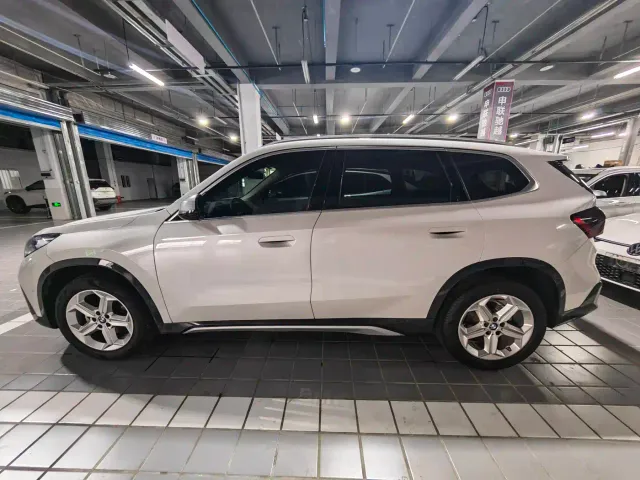 BMW X1 — Фото автомобиля 7