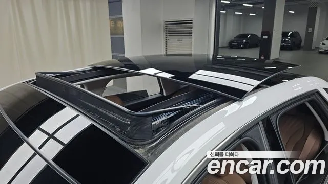 Hyundai Grandeur GN7 — Фото автомобиля 25