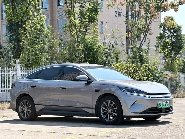 BYD Qin L — Фото автомобиля 3