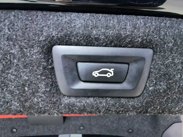 BMW 5 Series — Фото автомобиля 19