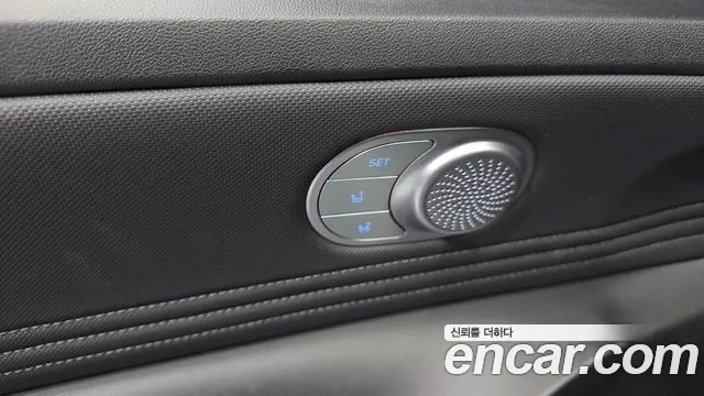 Hyundai AVANTE Avante (CN7) — Фото автомобиля 10