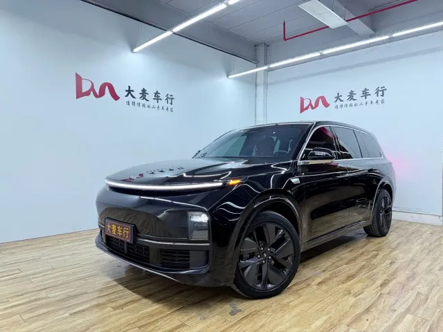 Фотография автомобиля — Li Auto L9
