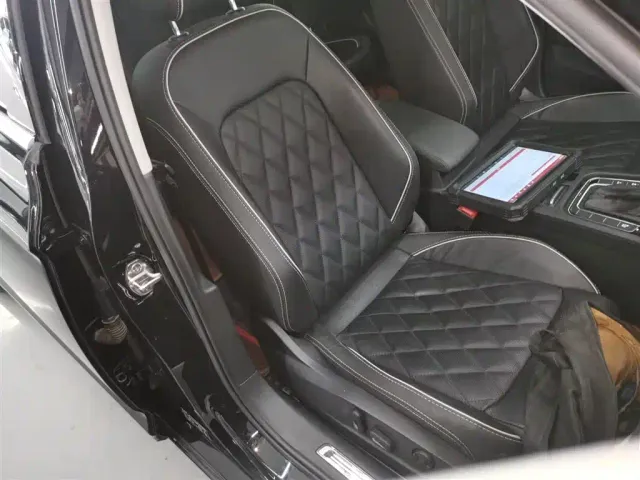 Volkswagen Magotan — Фото автомобиля 16