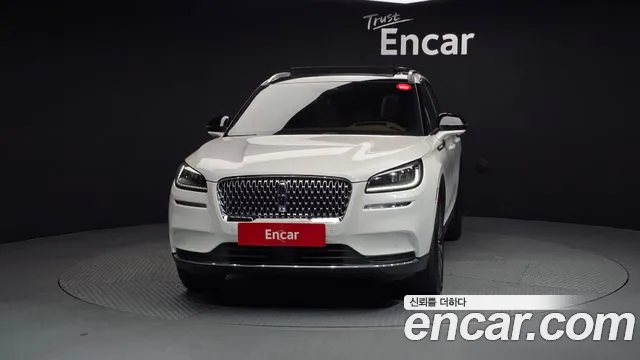 Lincoln Corsair Corsair 2.0 Reserve AWD — Фото автомобиля 2