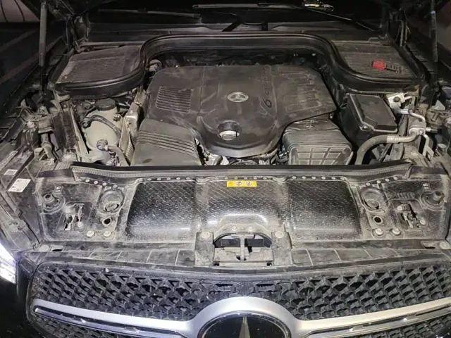 Mercedes-Benz GLE-Class — Фото автомобиля 3