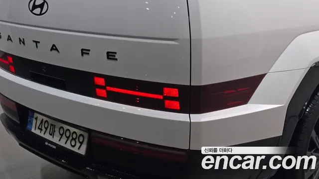 Hyundai Santafe Santa Fe (MX5) Бензин 2.5T 2WD — Фото автомобиля 23