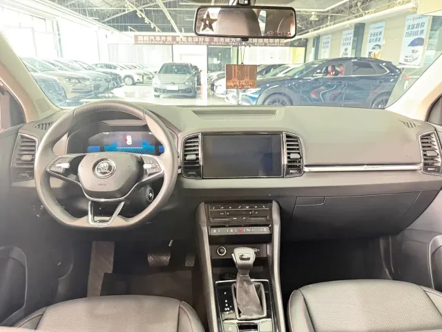 Skoda Karoq — Фото автомобиля 5