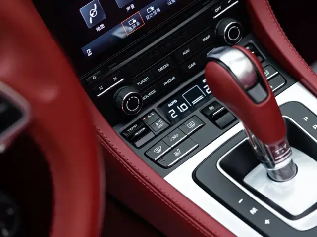 Porsche 718 — Фото автомобиля 22