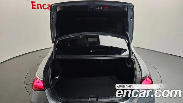 Mercedes-Benz E-Class E-класс W214 — Фото автомобиля 18