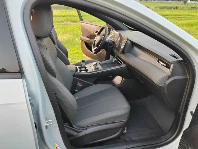 BYD Qin PLUS — Фото автомобиля 12