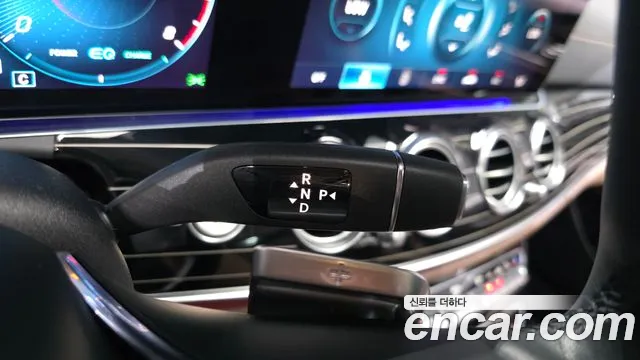 Mercedes-Benz E-Class — Фото автомобиля 6