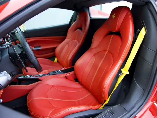 Ferrari F8 — Фото автомобиля 15