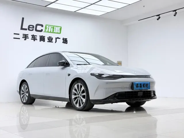 Leapmotor C01 — Фото автомобиля 3