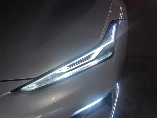 Geely Galaxy E8 — Фото автомобиля 5