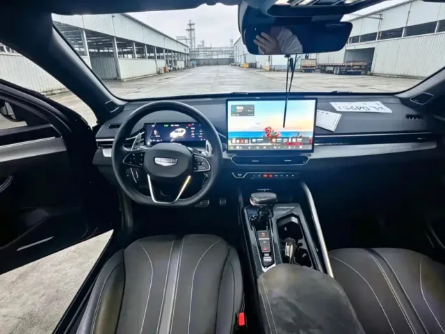 Geely Xingrui — Фото автомобиля 10