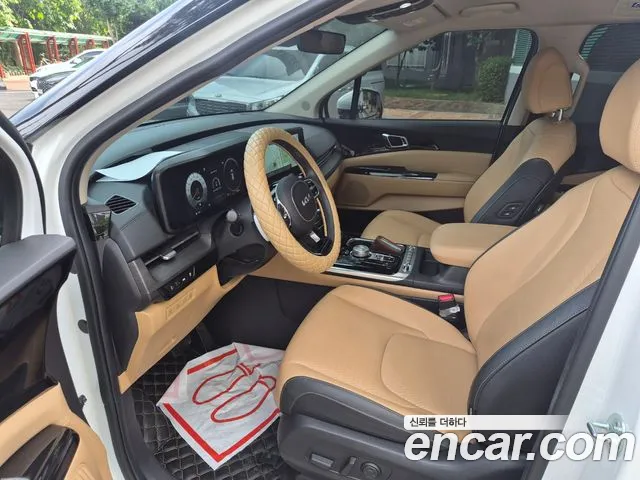 Kia Canival Carnival 4 поколение Бензин 7 мест Noblesse — Фото автомобиля 11