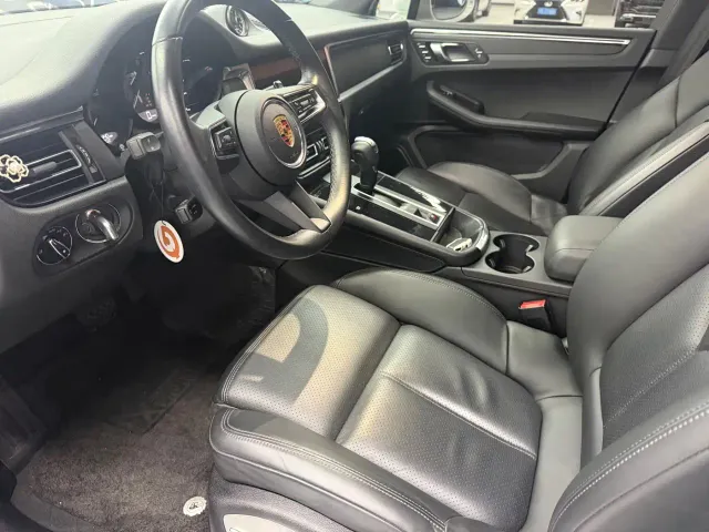 Porsche Macan — Фото автомобиля 5